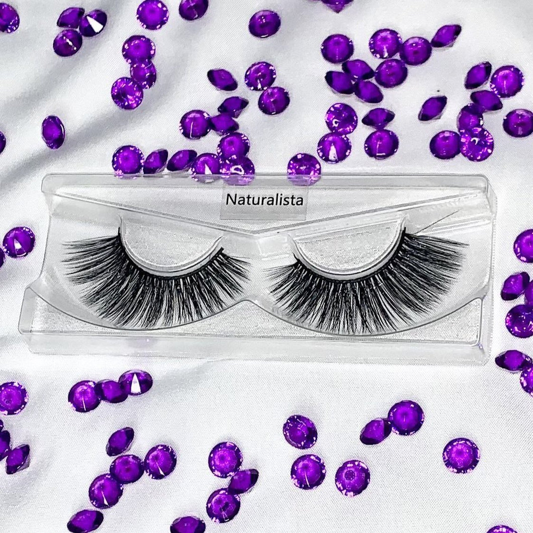Naturalista - Premium lashes from CeQuince Beauty - Just $7! Shop now at CeQuince Beauty